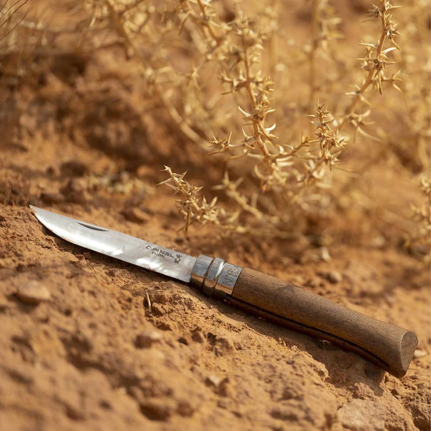 opinel-inox-lux-walnut-klappmesser-mit-walnuss-griff image 7