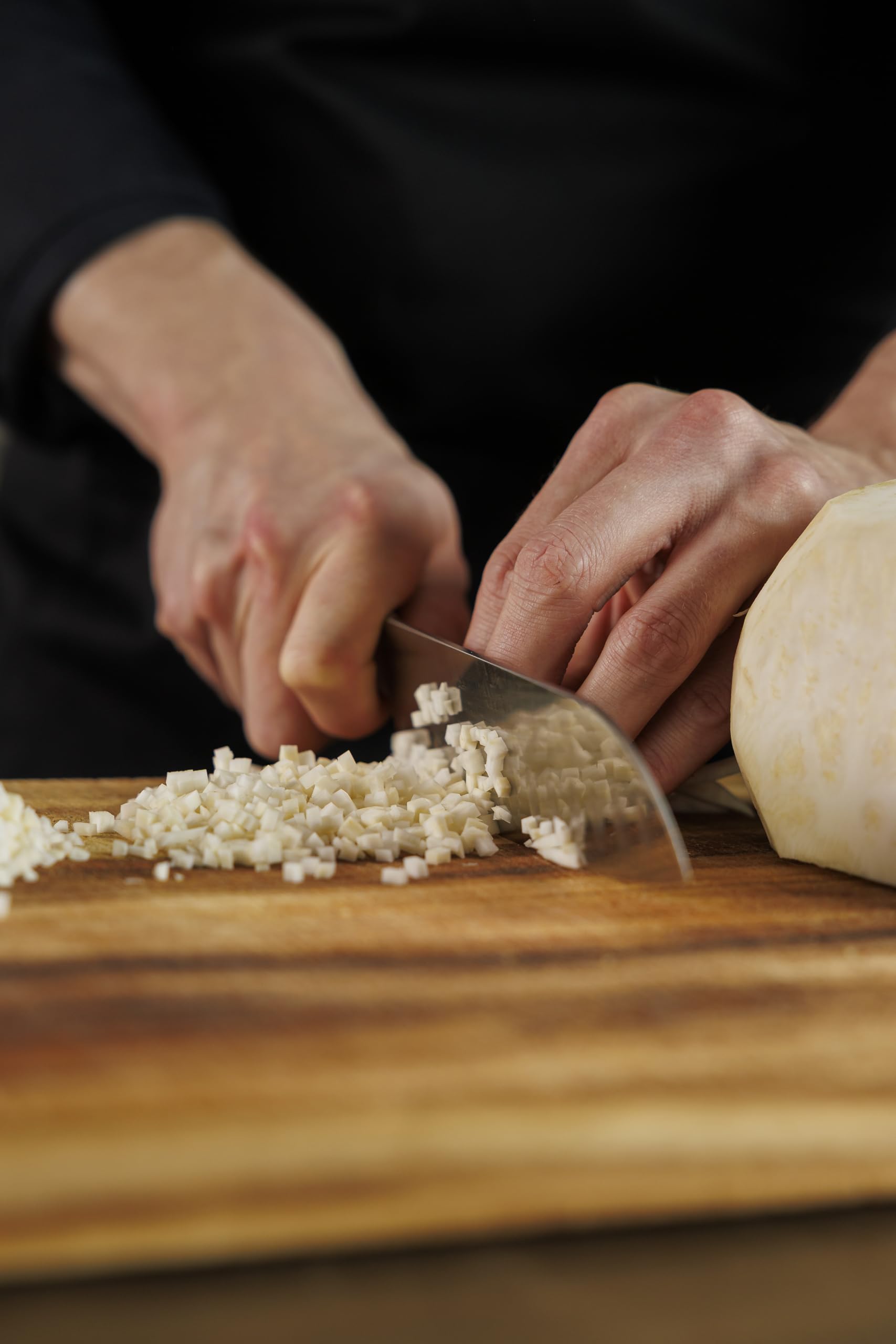 f-dick-activecut-pure-santoku-18-cm-mit-kullenschliff-56-hrc image 5