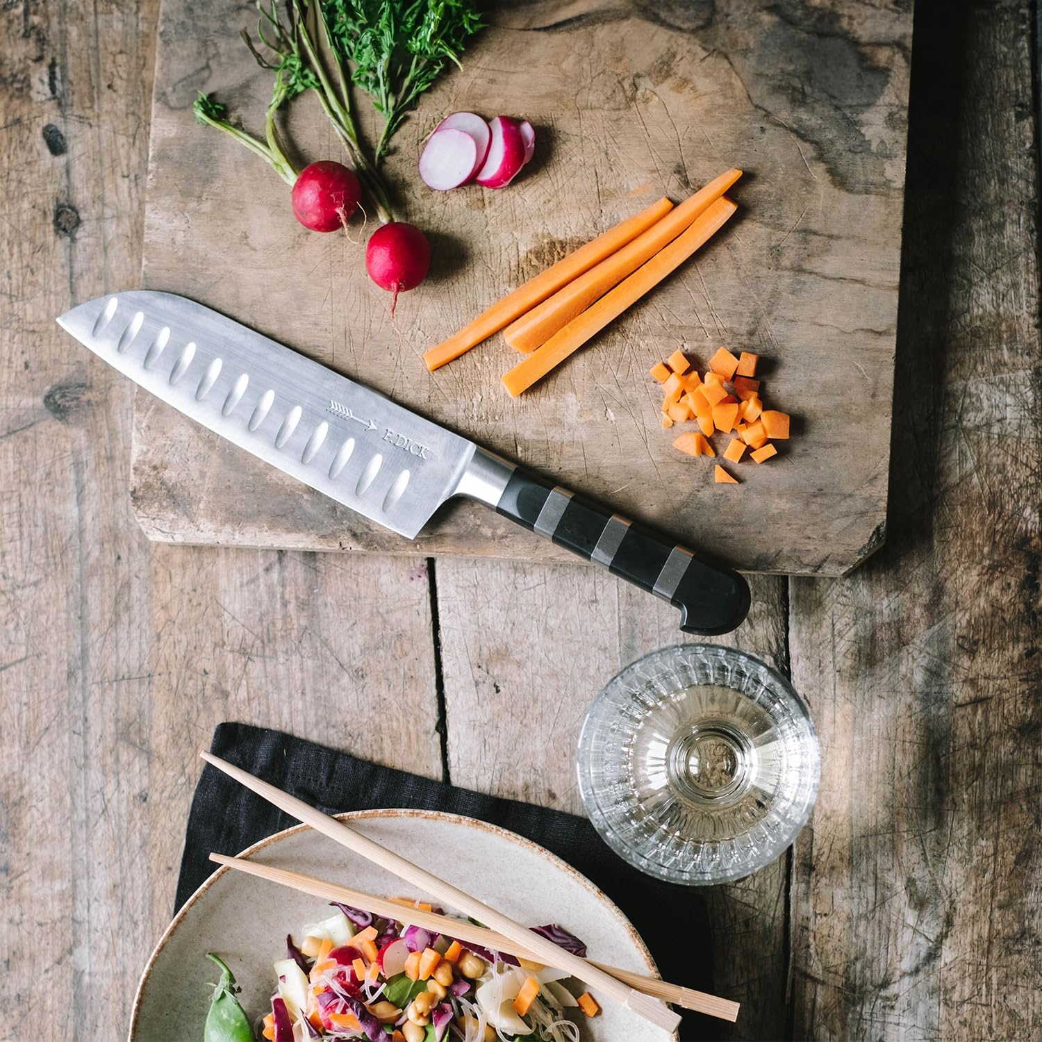 f-dick-1905-santoku-k-chenmesser-18-cm-mit-kullen-8194218k image 7
