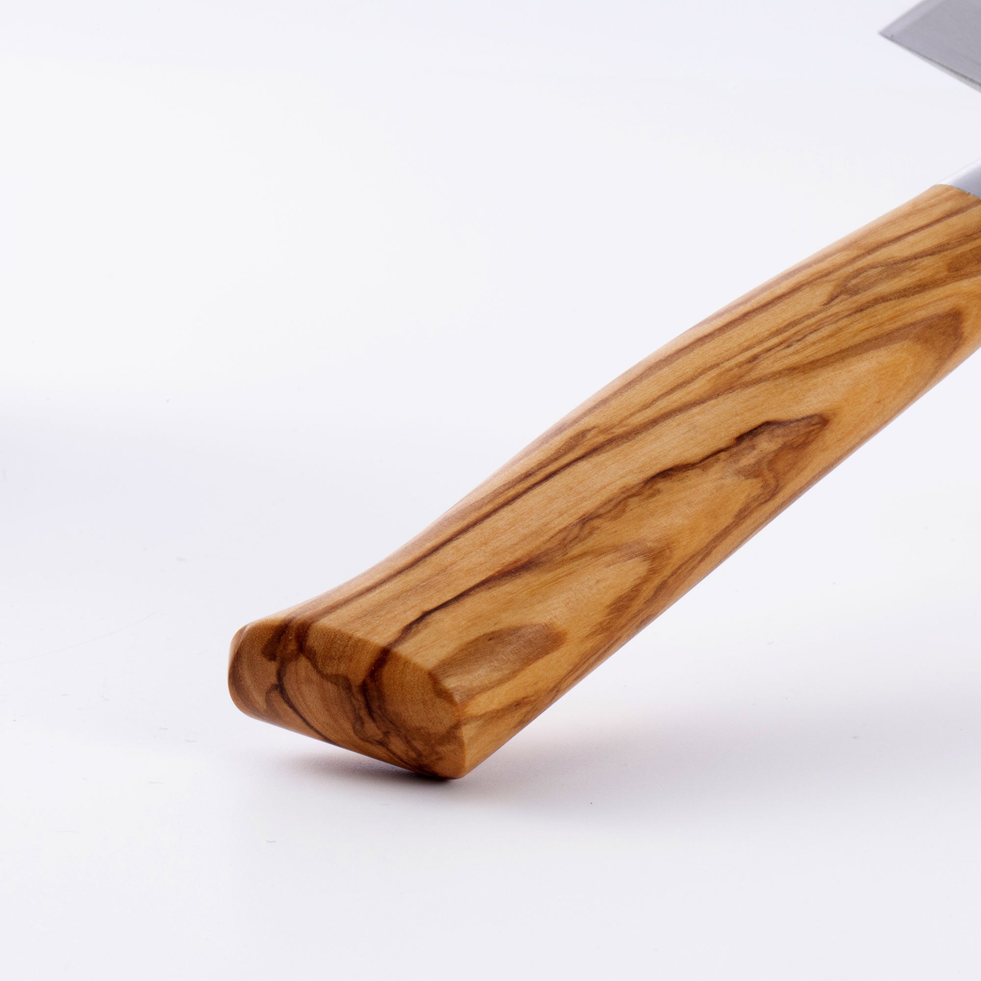messermeister-oliva-elite-kullenschliff-santoku-messer-7-zoll-olivenholzgriff image 7