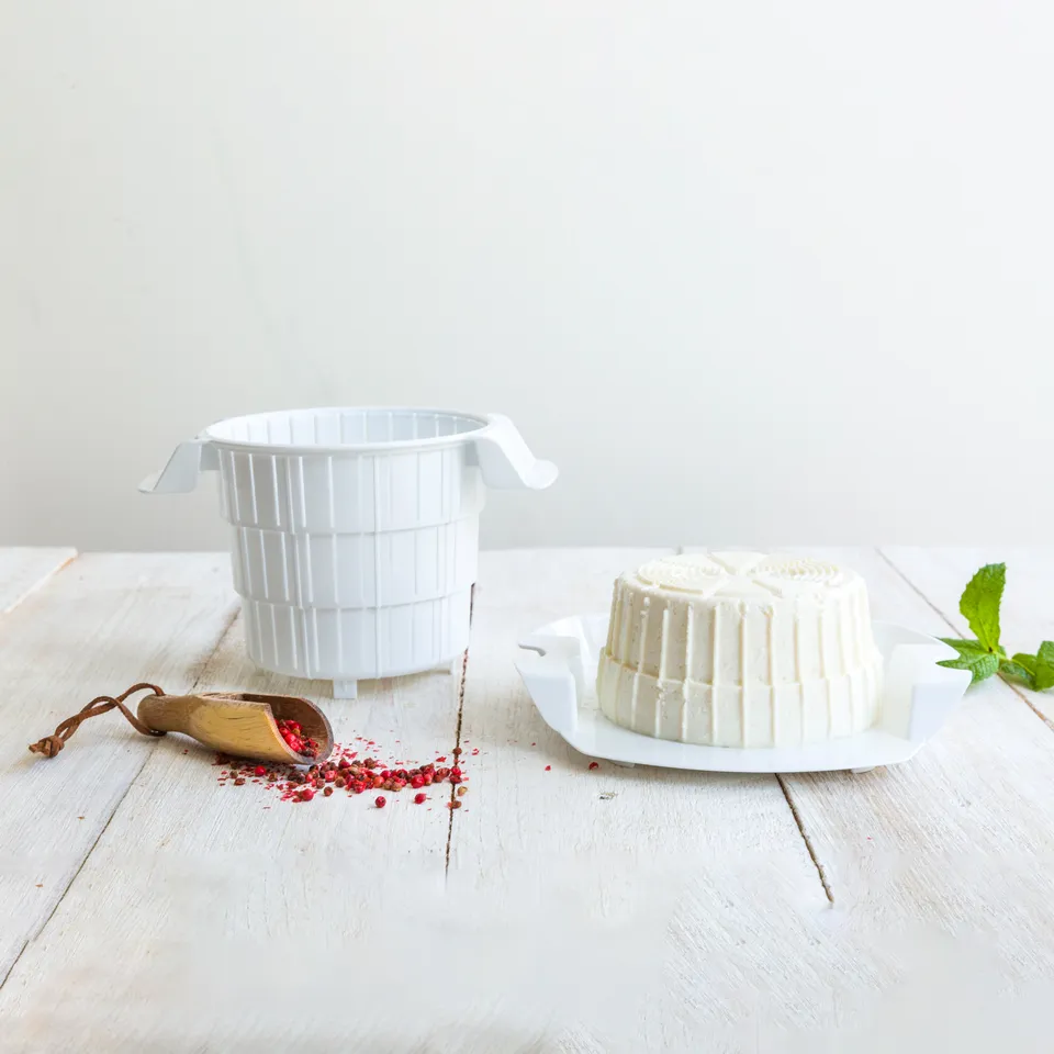 b-rner-cheesemaker-k-sebereiter-f-r-frischk-se-und-veganen-k-se image 1