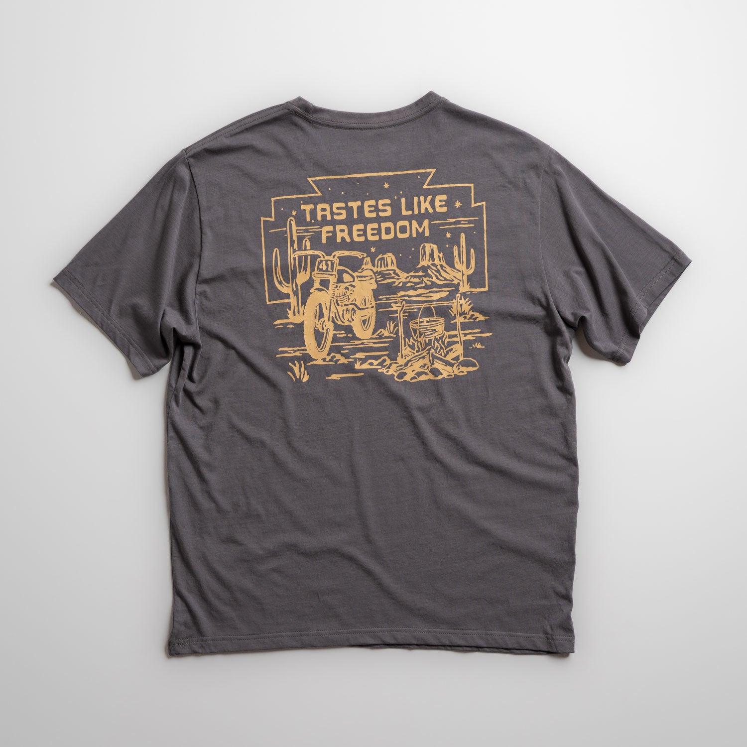 messermeister-x-inr-moto-pocket-t-shirt-field-and-flame-kollektion image 5