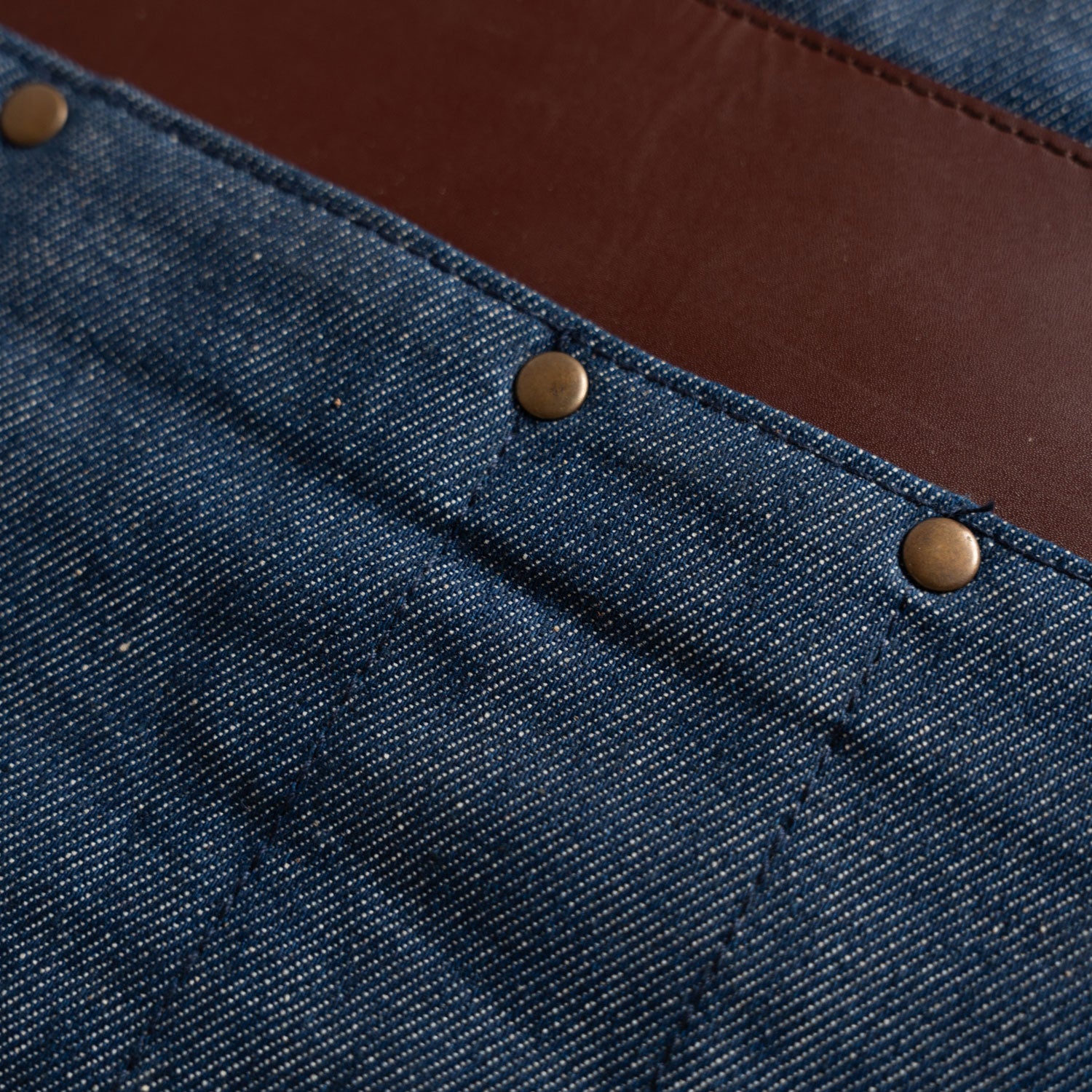 messermeister-x-inr-denim-sch-rzen-messerroll-hybrid-mit-lederriemen image 6